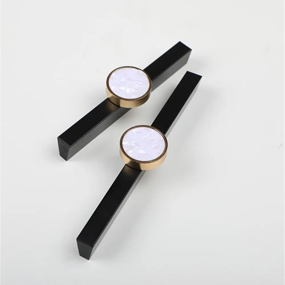 86923495 Ручка накладная мебельная 8604 600 мм цвет матовый черный STLM-1006001