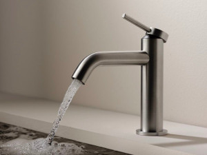 Смеситель для раковины из нержавеющей стали с аэратором