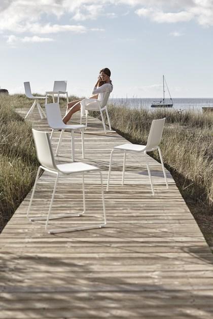 GANDIABLASCO Садовый стул из полиуретана с подлокотниками Stack sun-id-1356755 - Вид №6