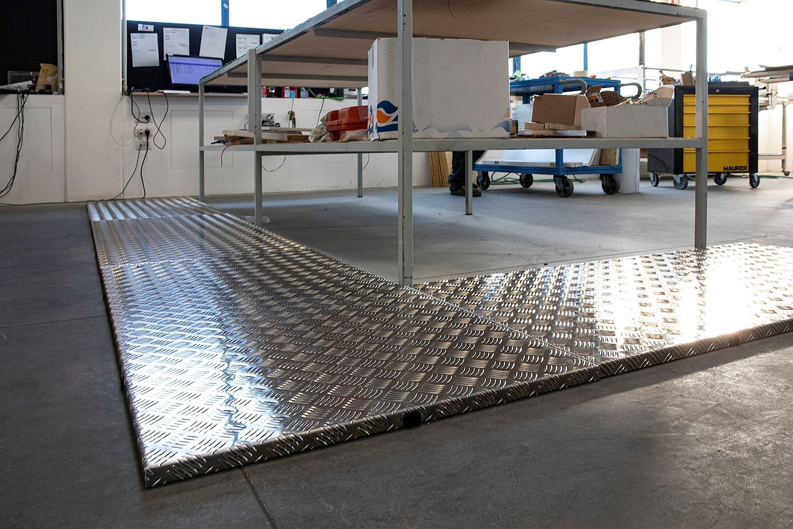 Система подогрева пола, состоящая из подножек Ama Advanced Materials HEAT4FEET ARCH-00120643 - Вид №2