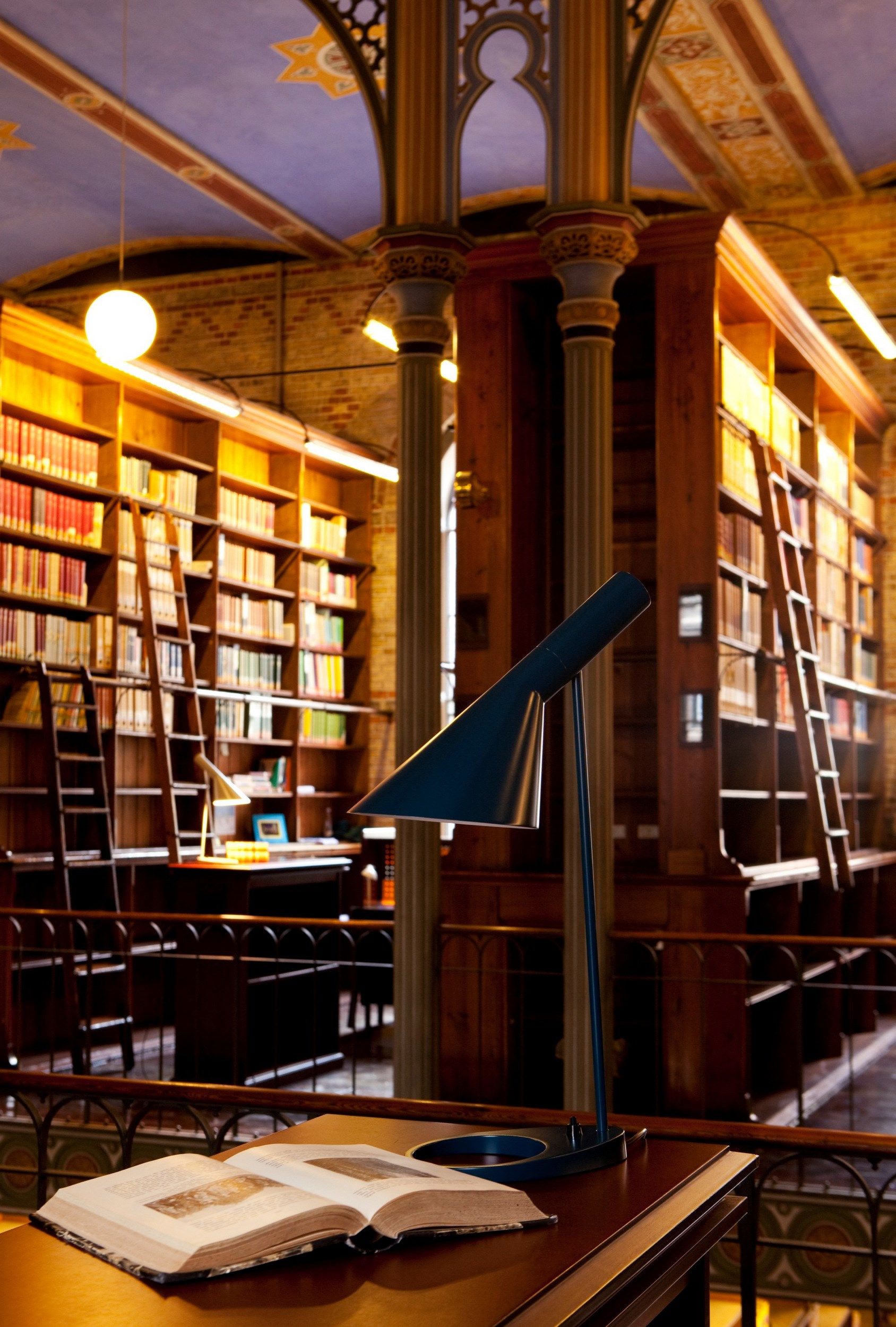 Регулируемая стальная настольная лампа Louis Poulsen AJ ARCH-00138097 - Вид №40