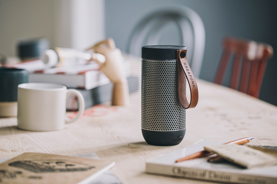 Колонка беспроводная с ремешком aFUNK, черная KREAFUNK KFCD10 - Вид №2