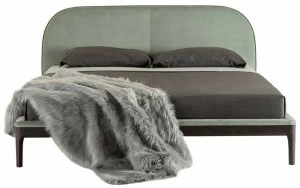 Tonin Casa Двуспальная кровать из бархата с мягким изголовьем