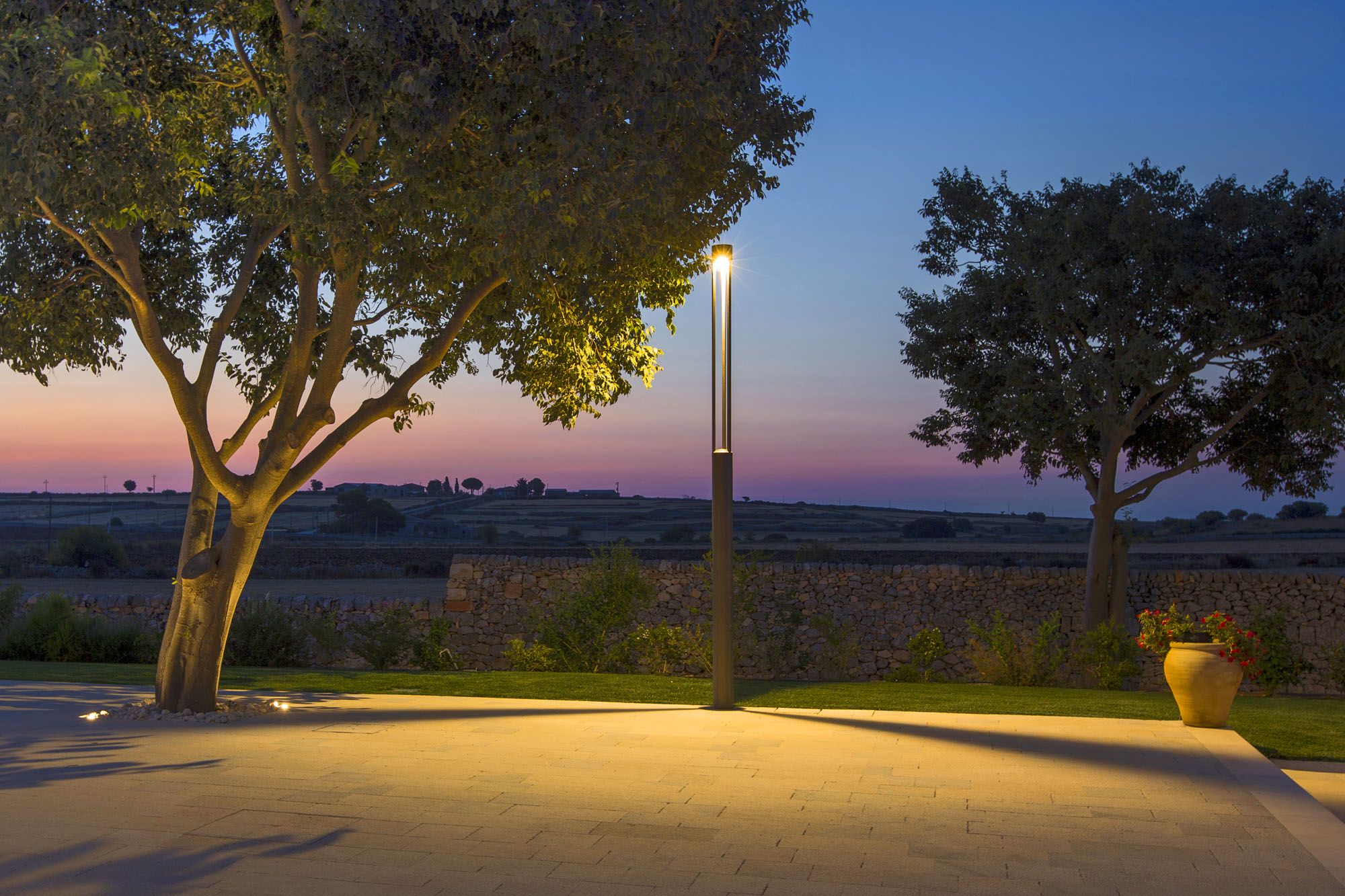 3333614 Уличное освещение  Platek TRIS  TRIS H. 2600 mm - 1 COB LED 3000K - Вид №8