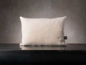 Прямоугольная шелковая подушка