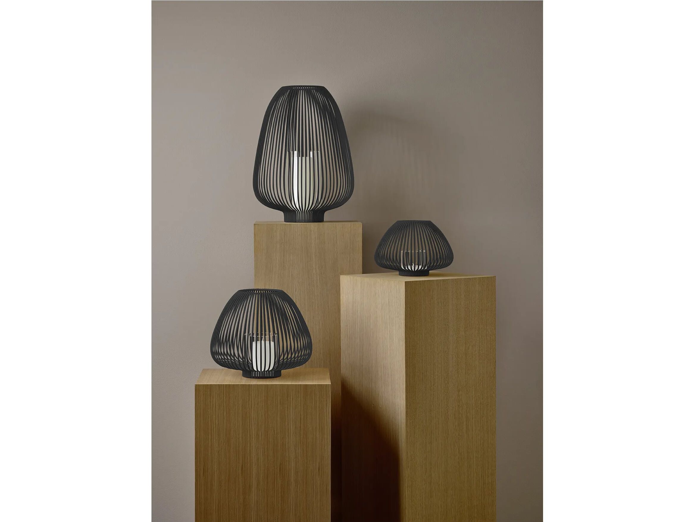 Стальной фонарь с порошковым покрытием blomus Lyva ARCH-00131049 - Вид №5