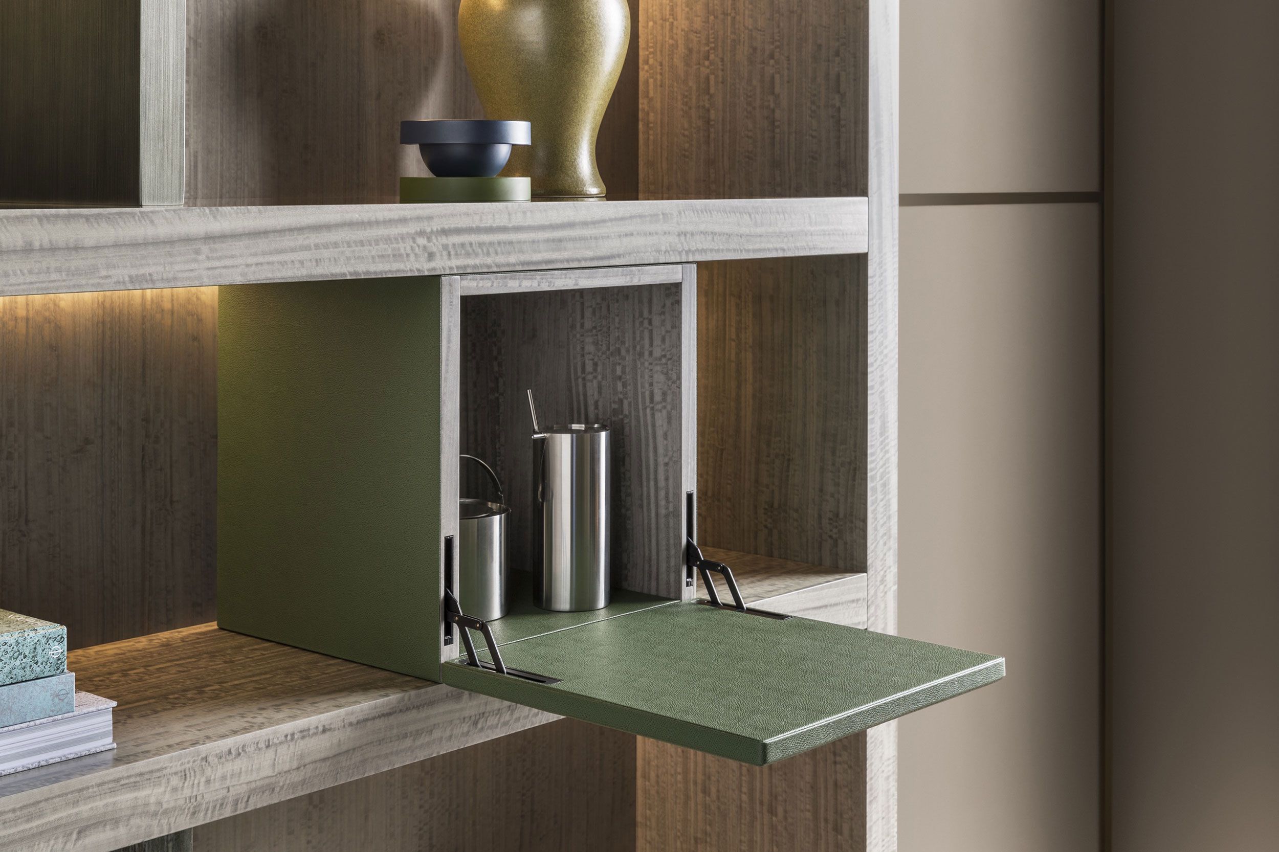 Отдельно стоящий книжный шкаф из эвкалипта OAK Metronome ARCH-00097254 - Вид №8