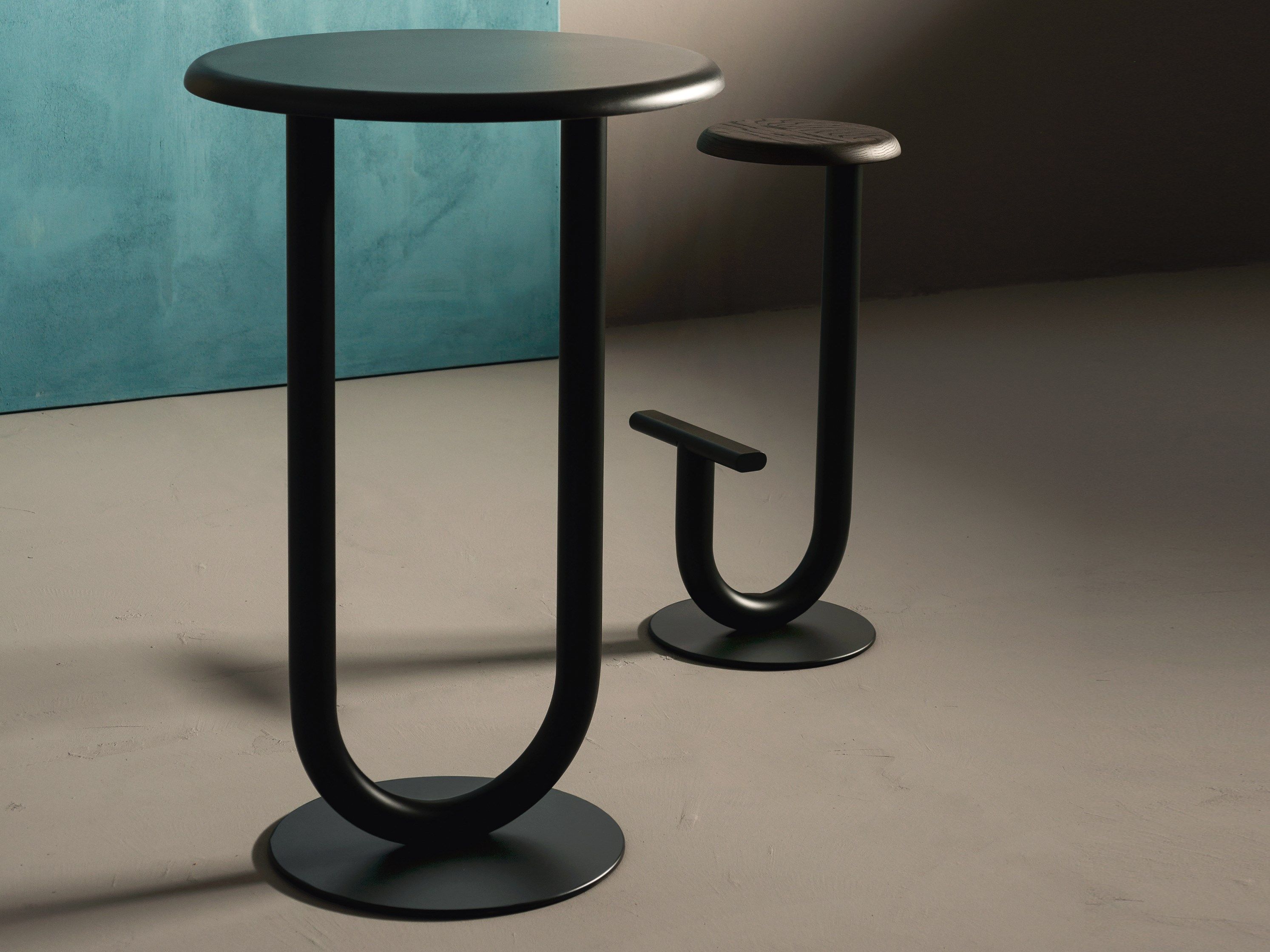 Высокий круглый стальной стол Desalto ARCH-00137066 - Вид №2