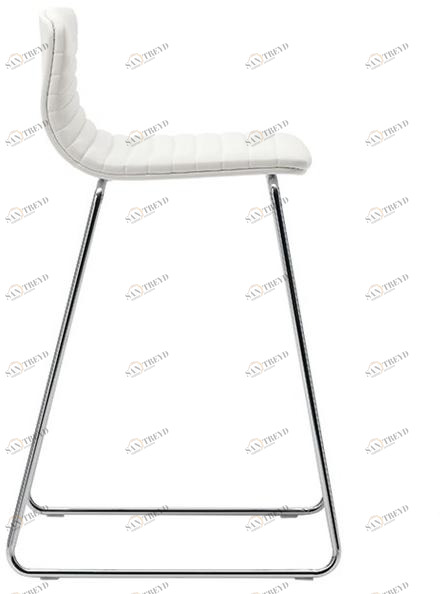 VAGHI Высокий табурет из саночной кожи Union guest U5spc