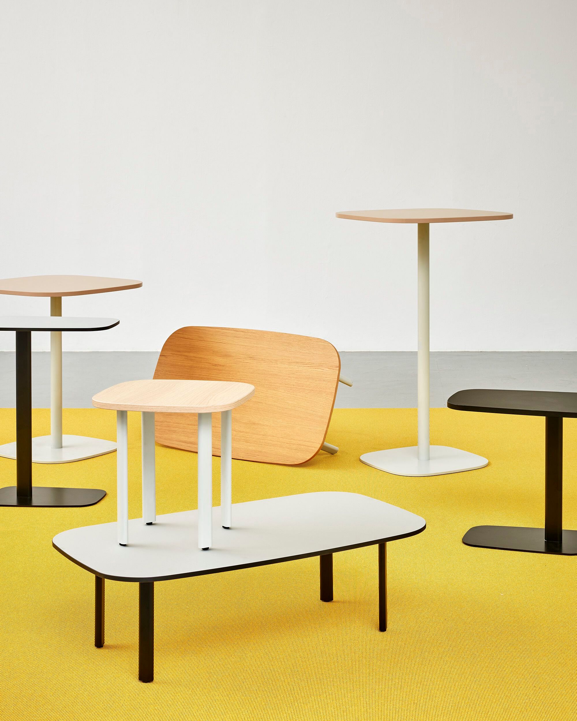 Высокий квадратный стол для контракта Manerba Kokoro ARCH-00091227 - Вид №1