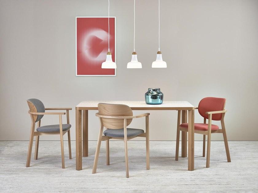 TON Стул из мягкой ткани штабелируемый с подлокотниками Santiago 02 sun-id-1425759 - Вид №13