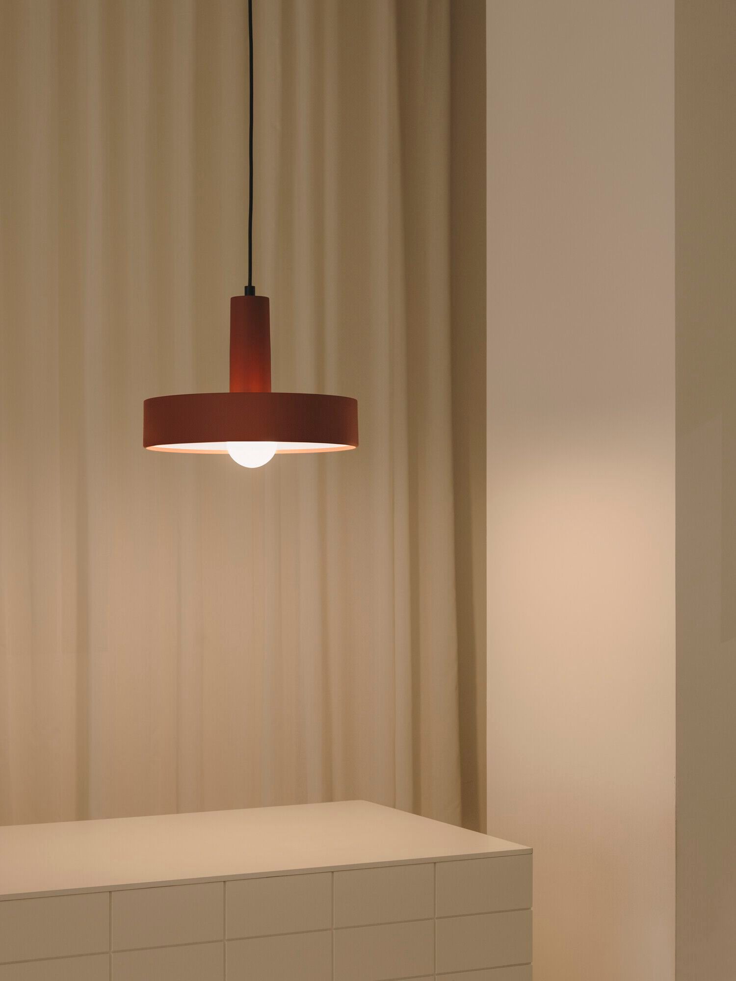 Алюминиевый подвесной светильник LedsC4 KEOPS ARCH-00081347 - Вид №3