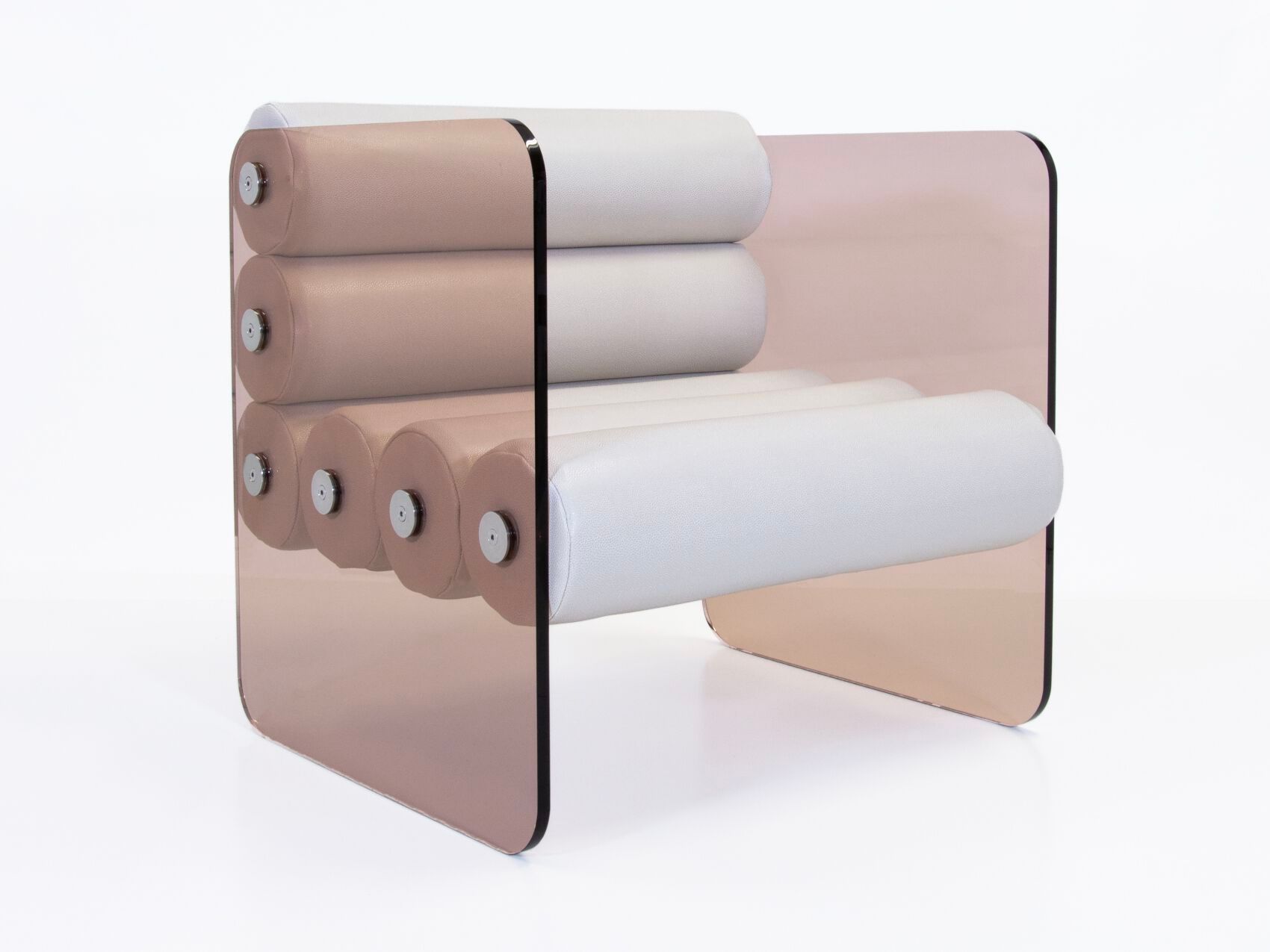 Кресло с подлокотниками KUUMO MW01 ARCH-00032740