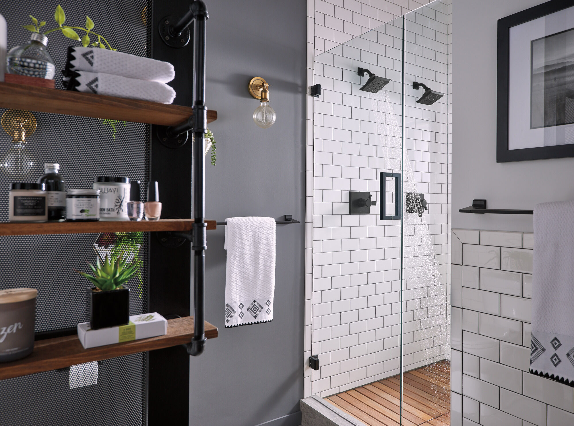 30-дюймовый полотенцесушитель Delta Faucet Tesla 75230-SS - Вид №2