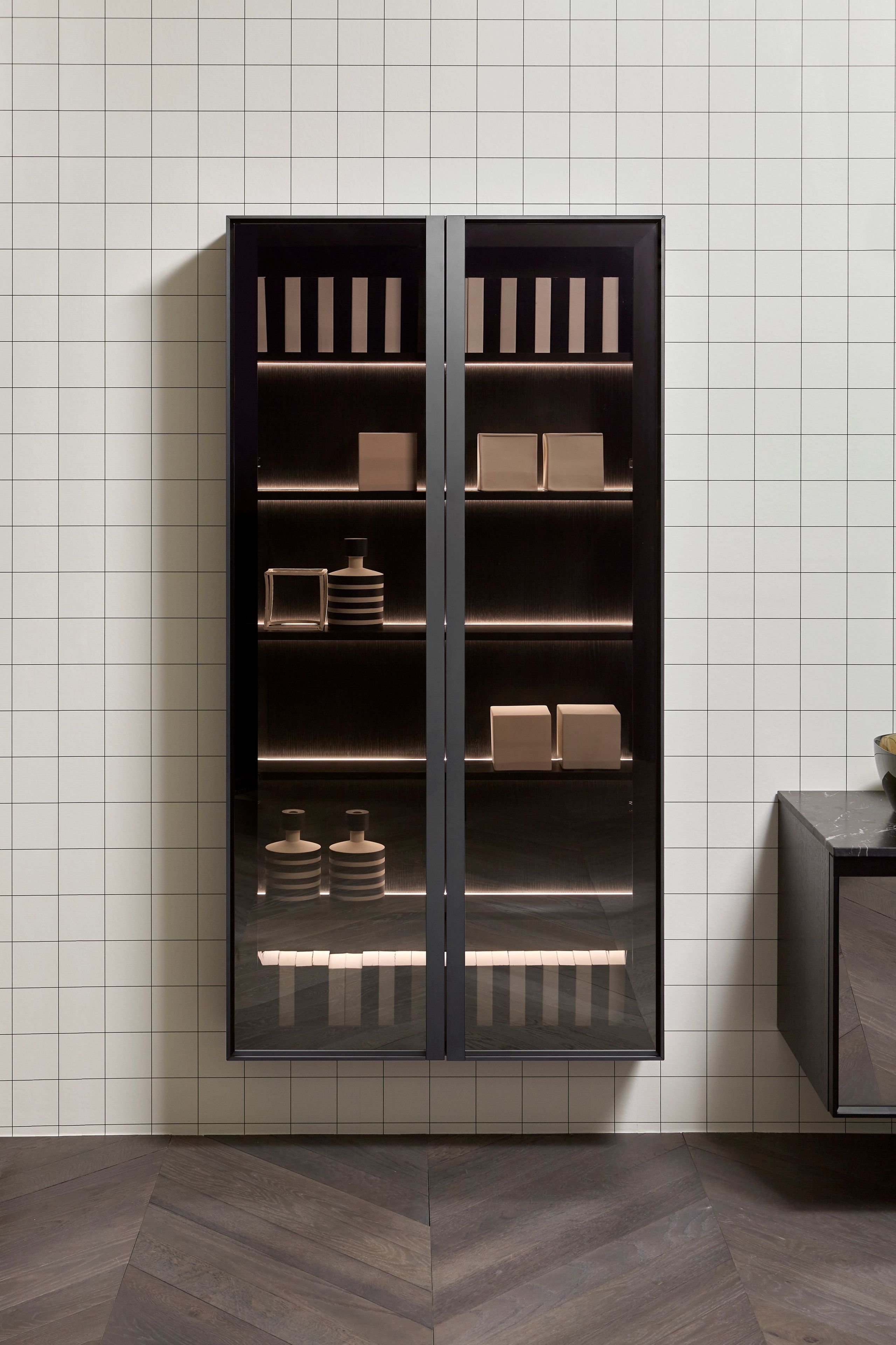 Подвесной шкаф для ванной комнаты из дерева и стекла с дверцами Antoniolupi Bemade ARCH-00095480 - Вид №3