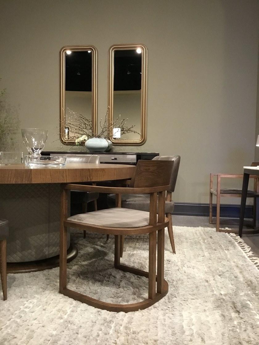 SELVA Стул из массива дерева с подлокотниками и открытой спинкой Gatsby 1648 - Вид №3