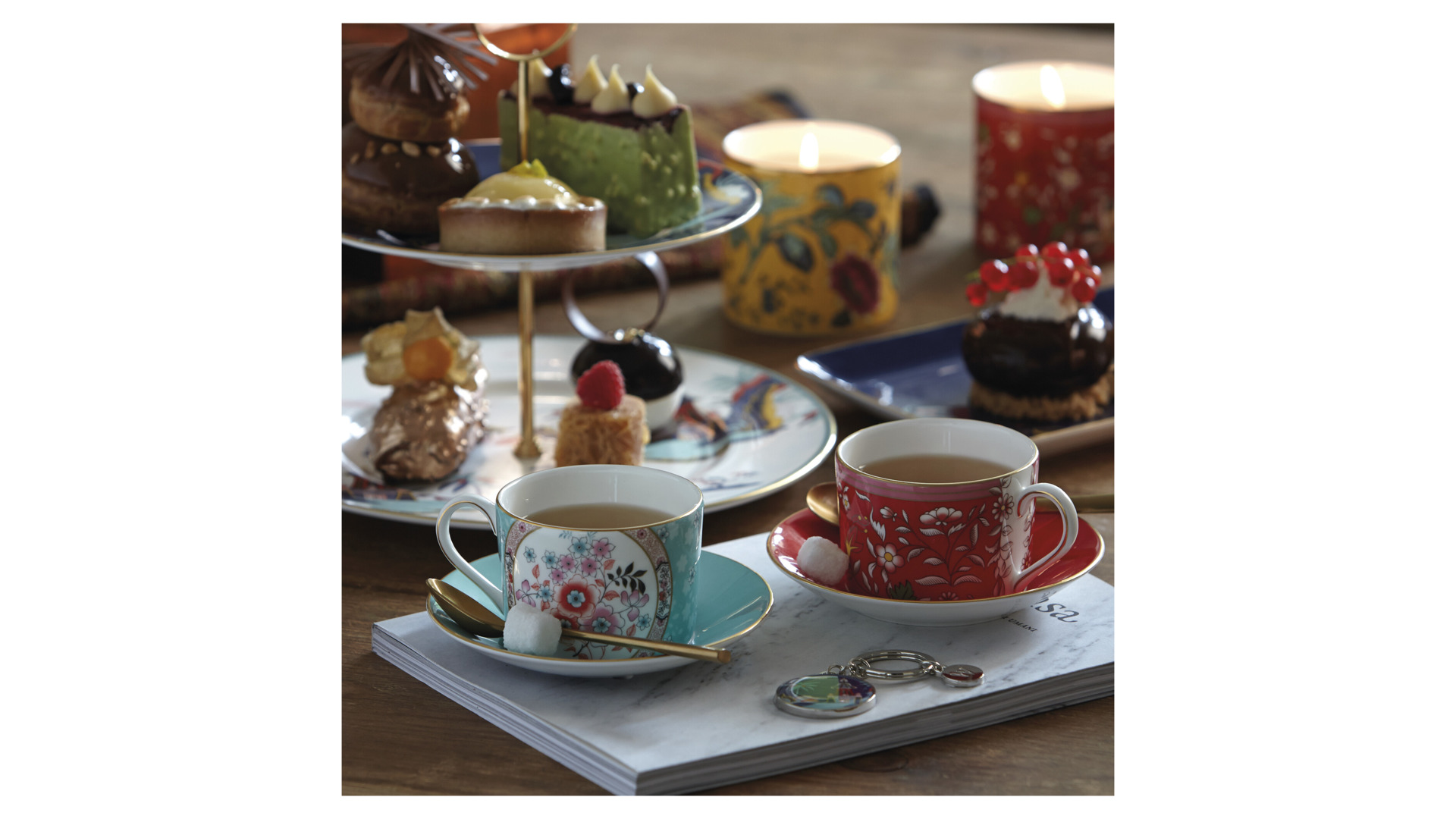 10671652 Wedgwood Чашка чайная с блюдцем Wedgwood Вандерласт Малина 150мл Фарфор костяной  - Вид №1