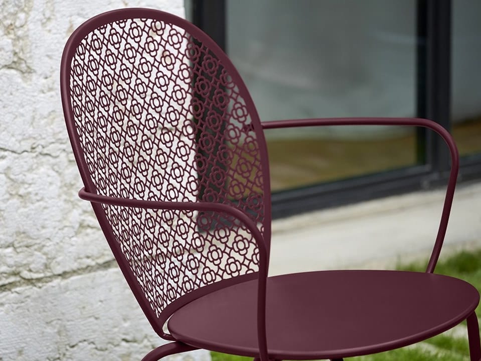 Стальной садовый стул с подлокотниками Fermob Lorette ARCH-00152060 - Вид №3