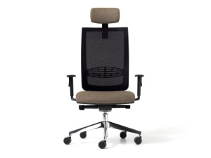 Сетчатое вращающееся офисное кресло с высокой спинкой