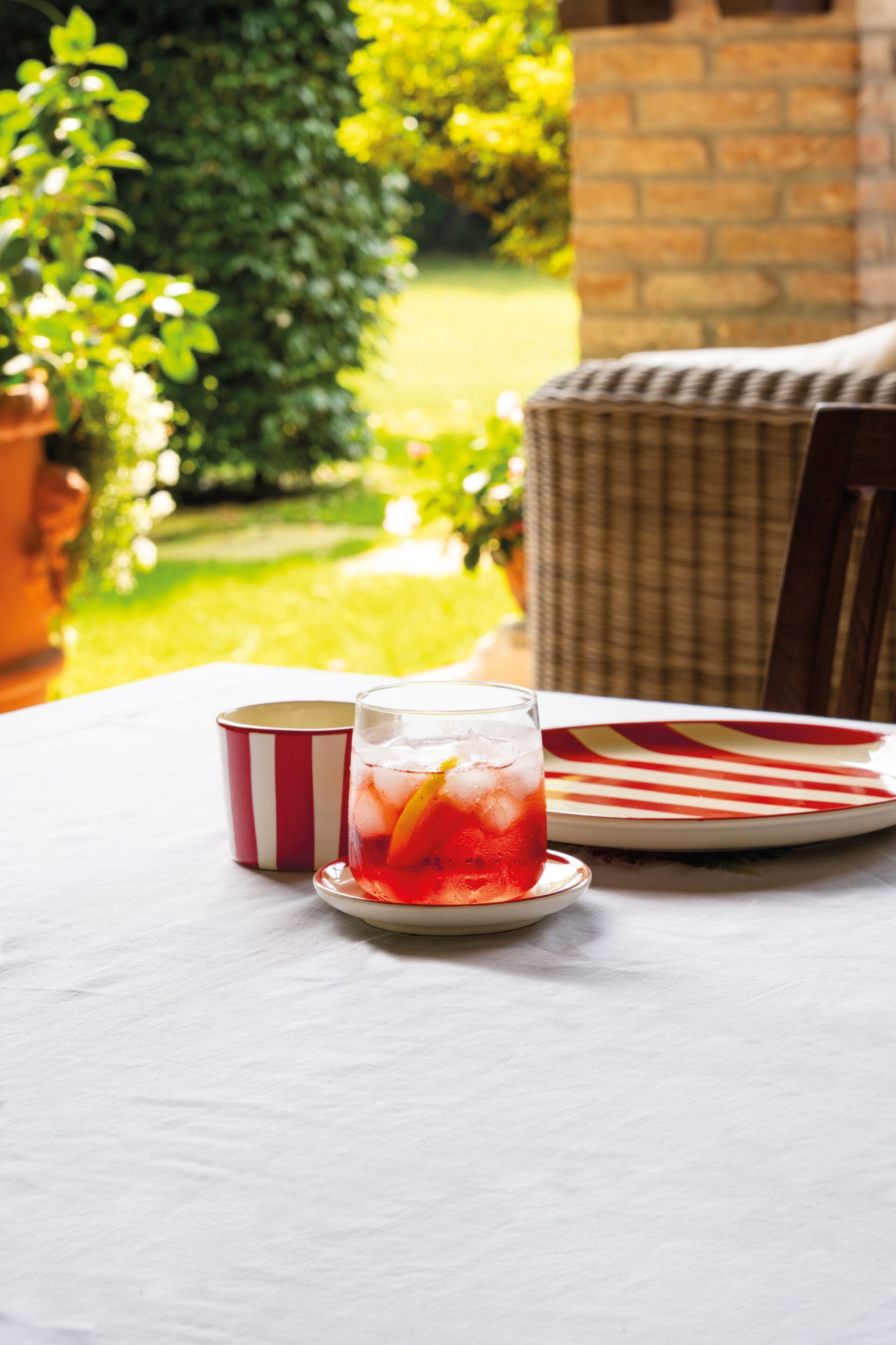 Стакан для воды из боросиликатного стекла Zafferano NO BILIA ARCH-00070740 - Вид №4