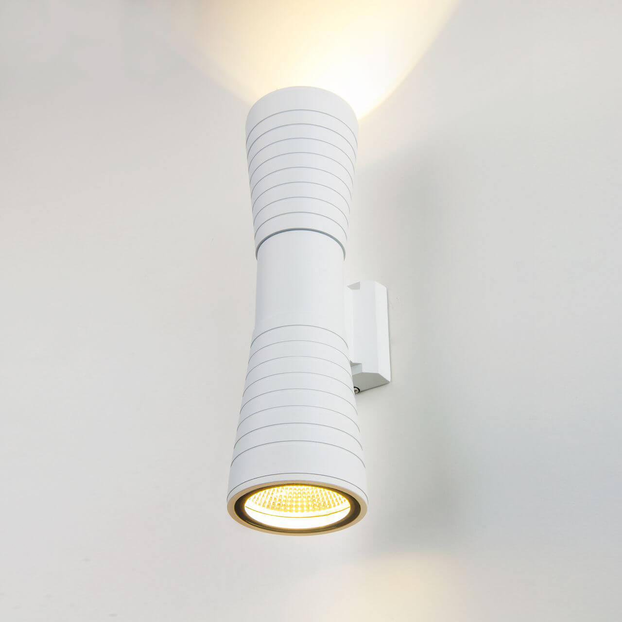 Уличный настенный светильник светодиодный 33х12,5х9 см белый Techno LED 4690389138614 ELEKTROSTANDARD TECHNO LED 00-3898317 Белый  - Вид №3