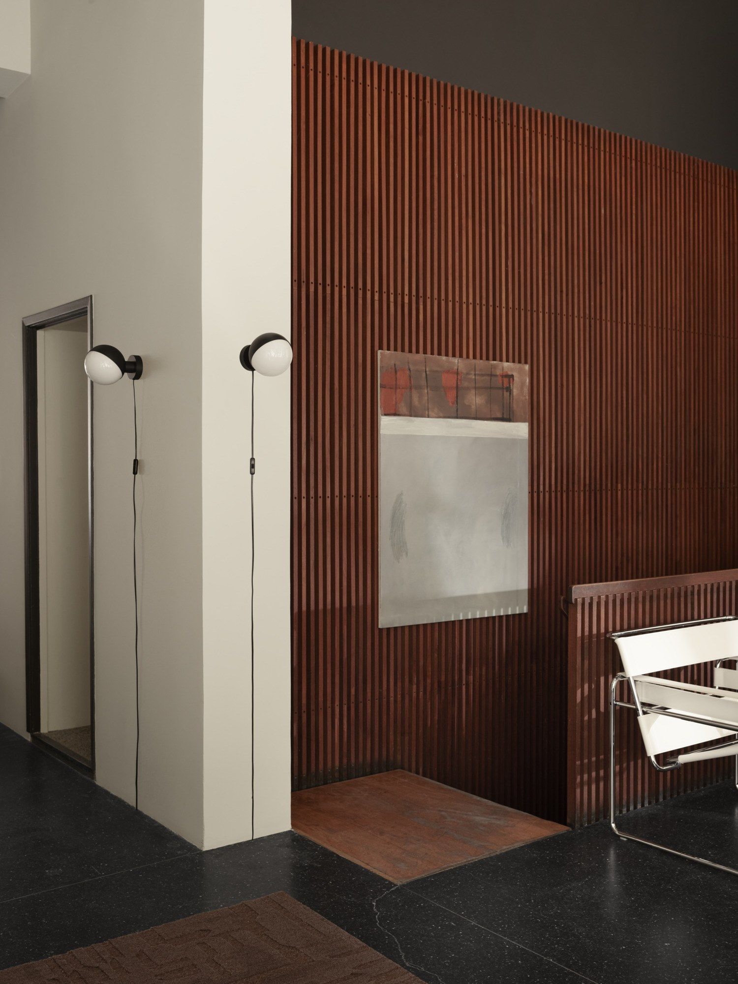 Светодиодный настенный светильник из опалового стекла Louis Poulsen VL Studio ARCH-00121901 - Вид №8