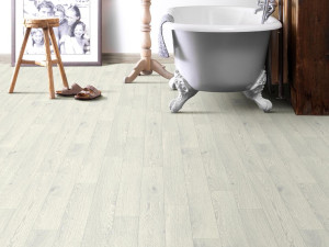 Нескользящий виниловый пол с эффектом дерева