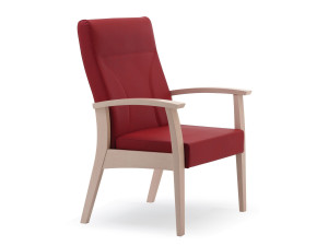 Тканевое кресло с подлокотниками