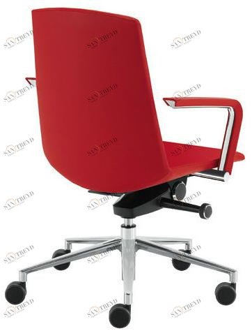 Sesta Стул для руководителя со средней спинкой Mode Mo-032