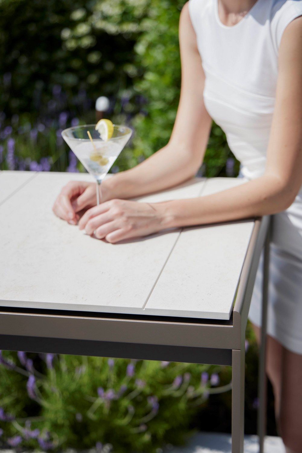 Высокий садовый стол из алюминия с термокрытием GANDIABLASCO ARCH-00098014 - Вид №1