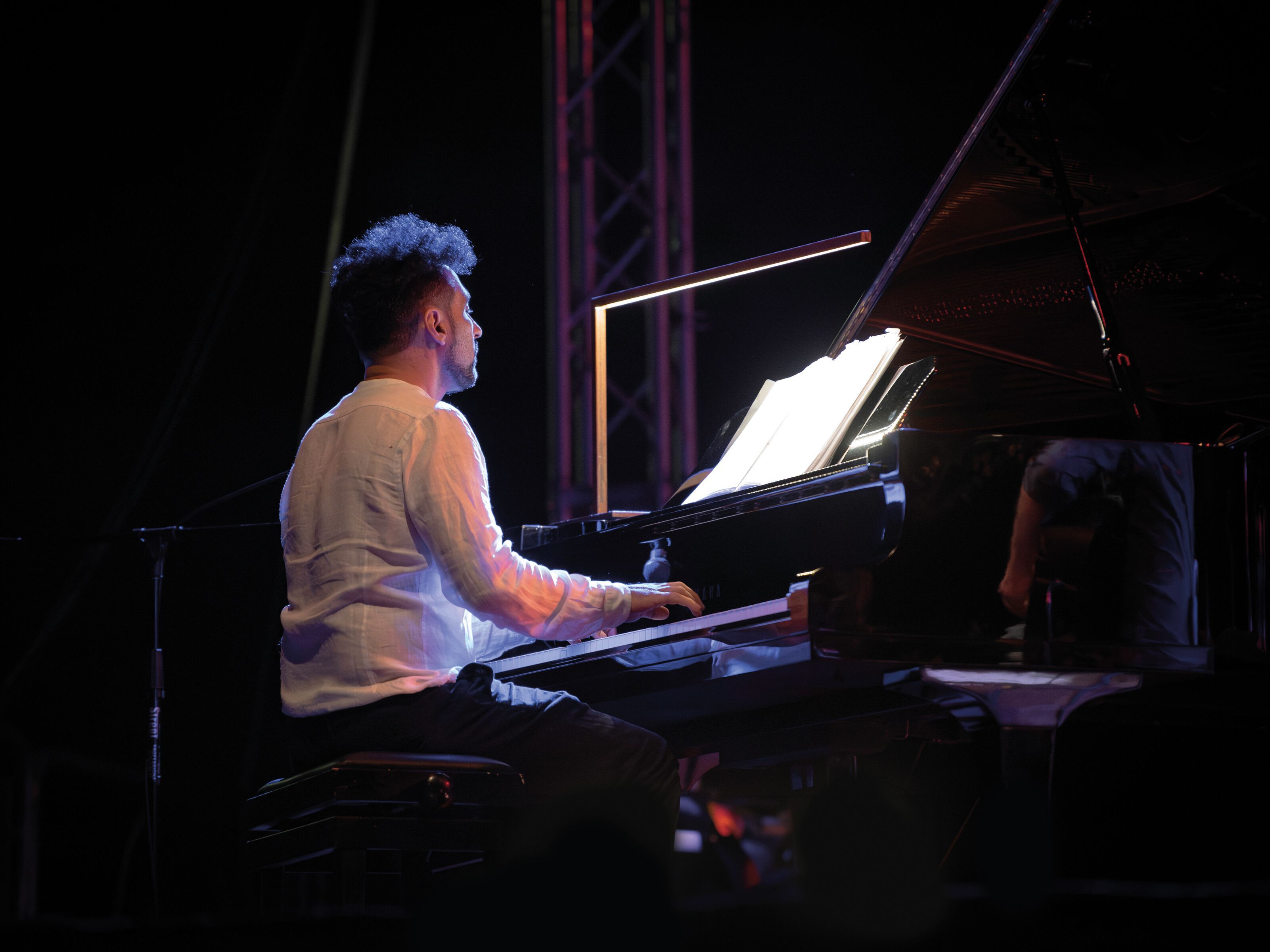 Стальная светодиодная настольная лампа Renzo Serafini Piano Solo ARCH-00046777 - Вид №4