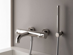 Латунная наружная настенная ванна с ручным душем