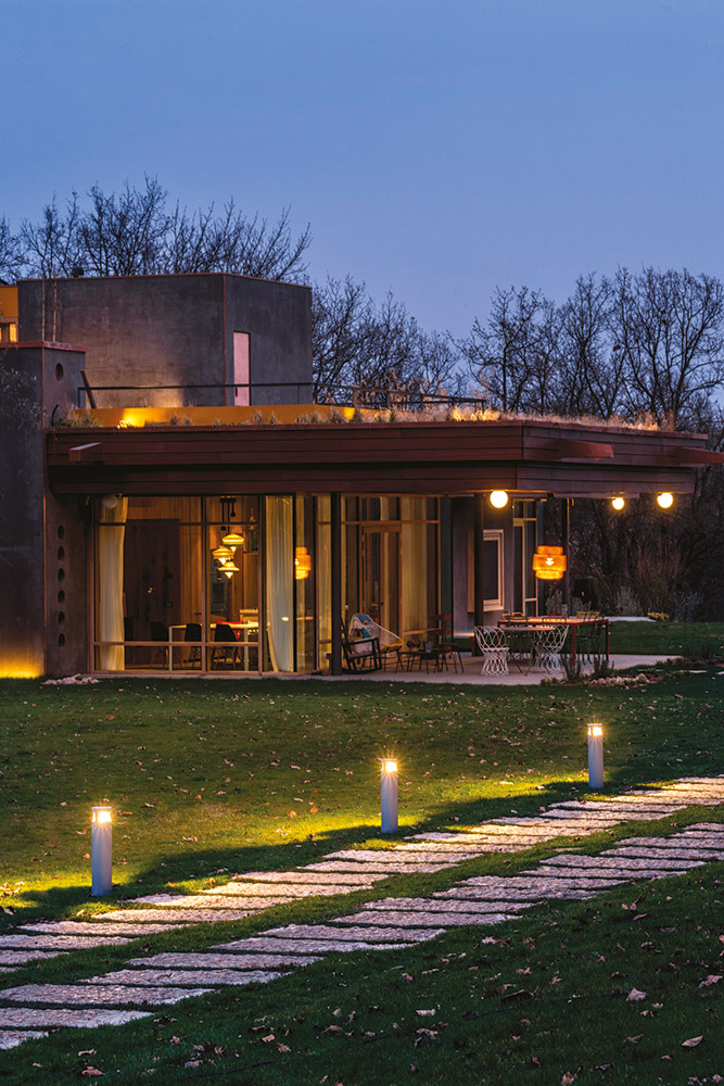 4011162 Мобильный светильник Platek MICRO MENHIR Paletto  MICRO MENHIR H. 150 mm - 1 COB 4000K 2 Openings  - Вид №2