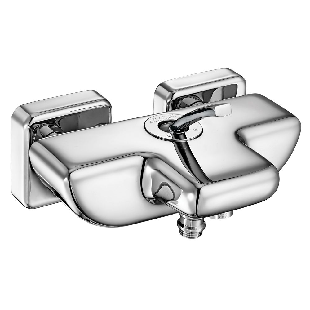 102102447h  Смеситель для ванной Novita Eca 