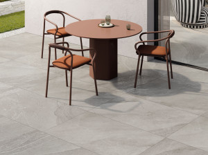 Напольное покрытие из керамогранита с эффектом камня