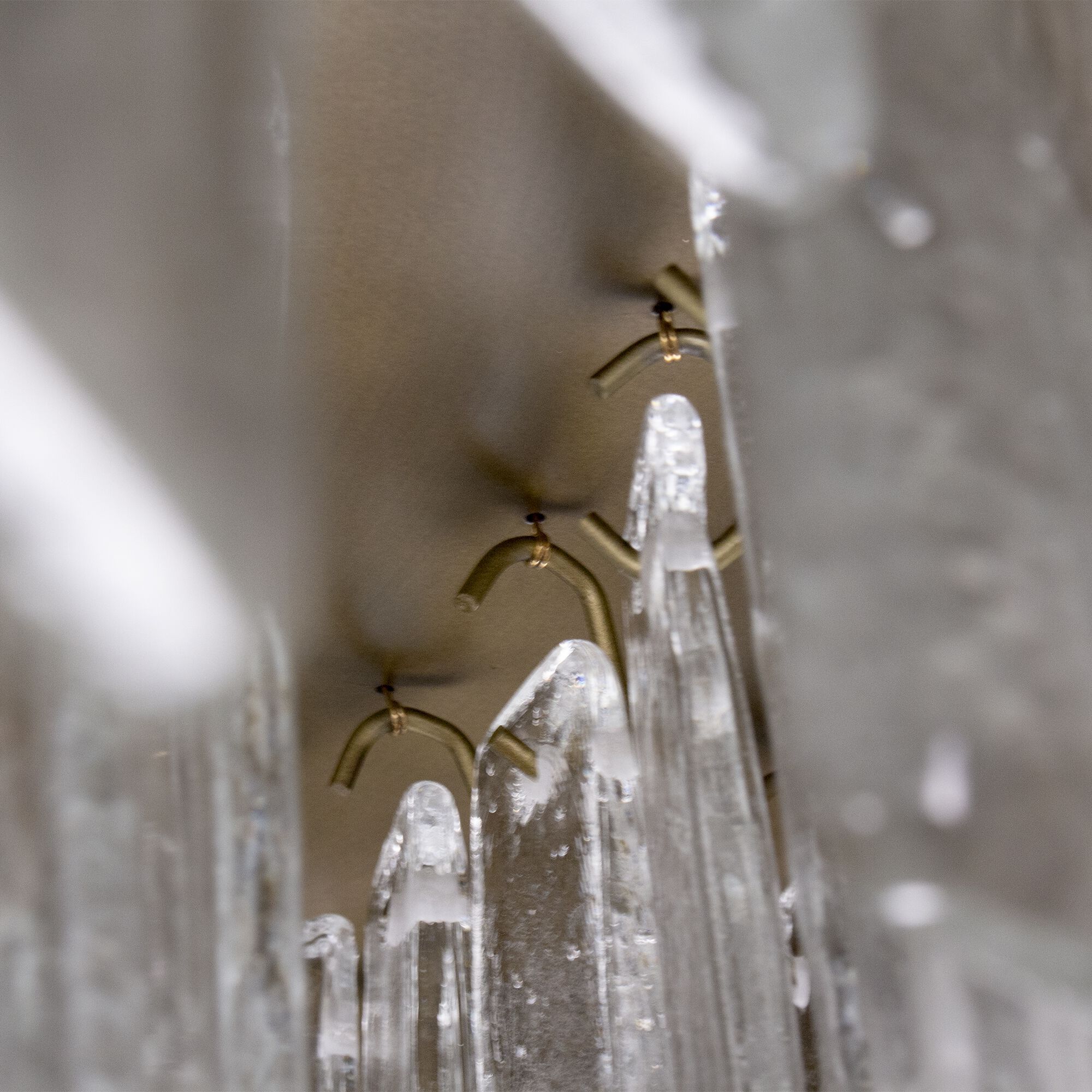 Стеклянный светодиодный потолочный светильник MULTIFORME Cosmopolitan ARCH-00118957 - Вид №3