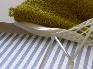 Полосатый прямоугольный ковер ручной работы