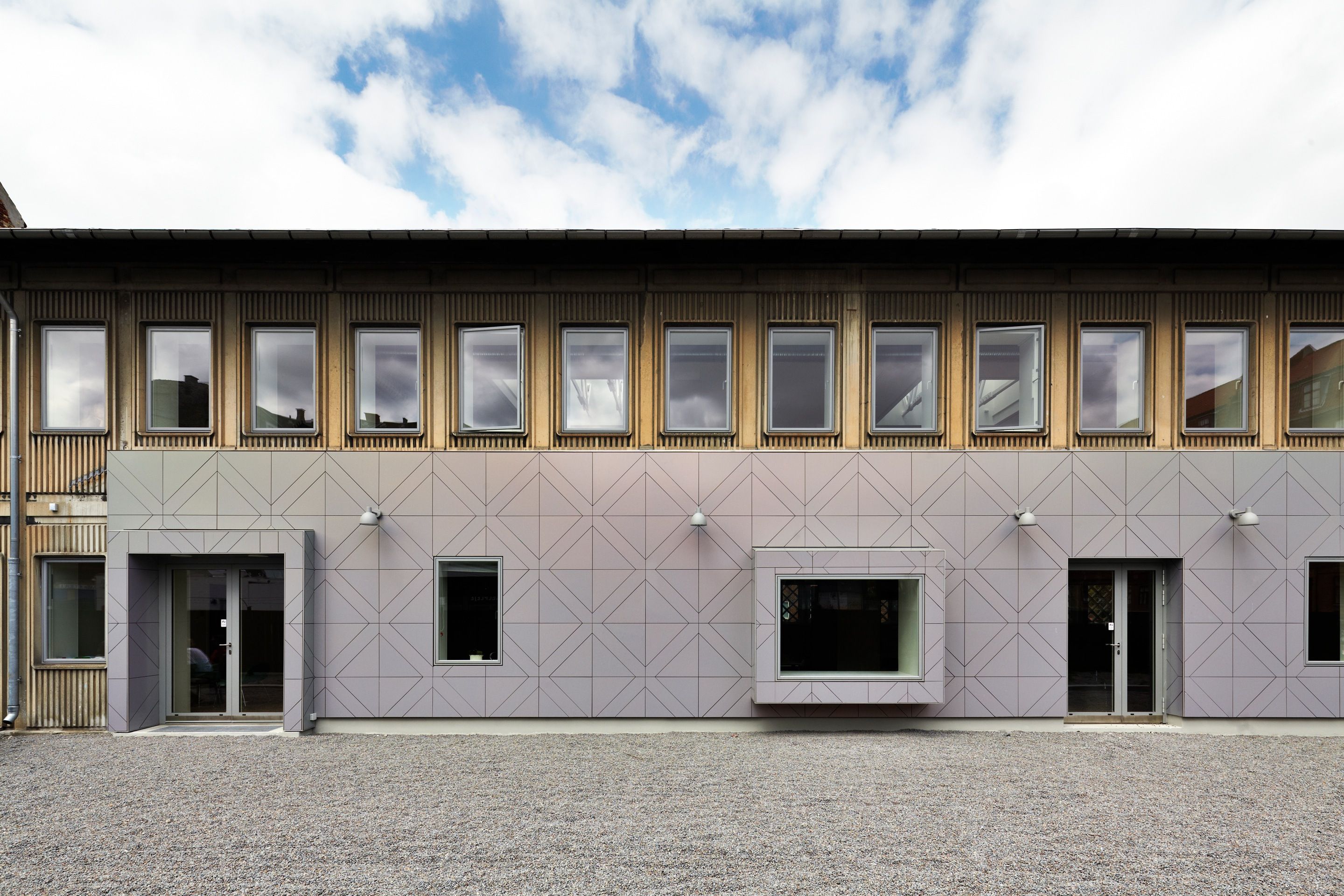 Алюминиевый светодиодный наружный настенный светильник Louis Poulsen Toldbod ARCH-00057680 - Вид №15