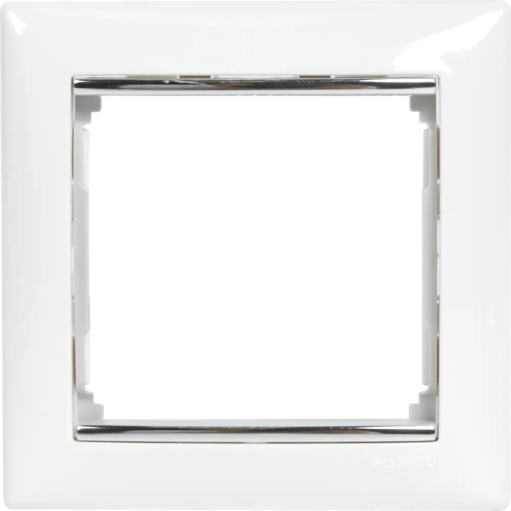 Рамка Legrand Valena Classic: белый глянец с серебристым штрихом 82365937 STLM-0025547