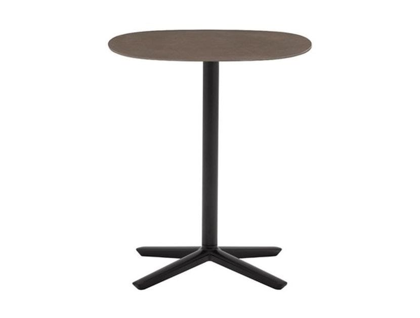 Квадратный журнальный столик Techstone Andreu World QUATTRO OCCASIONAL TECHNICAL STONE SQUAR ARCH-00130848 - Вид №3