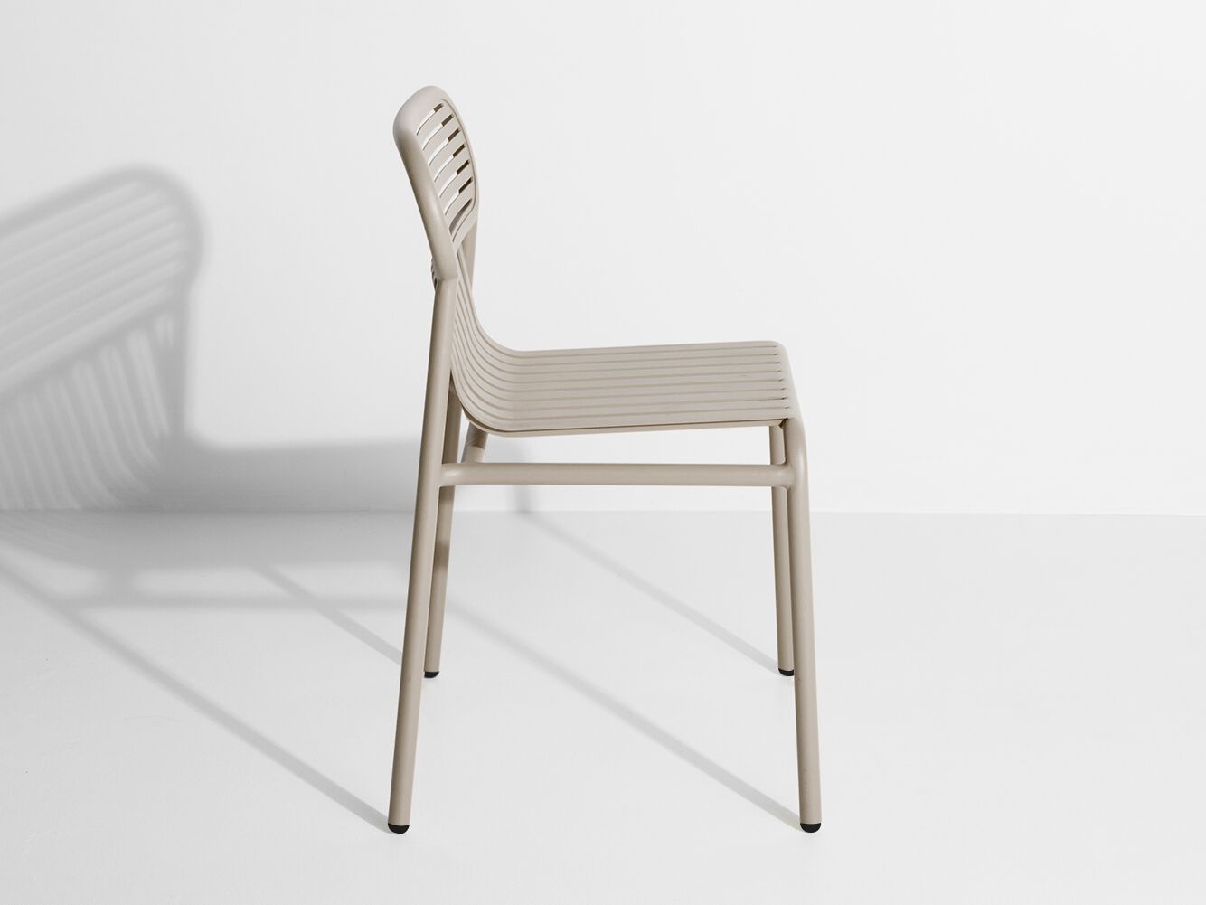 Алюминиевый штабелируемый садовый стул с порошковым покрытием Petite Friture выходные ARCH-00130800 - Вид №17