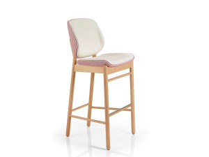 Барный стул с подставкой для ног