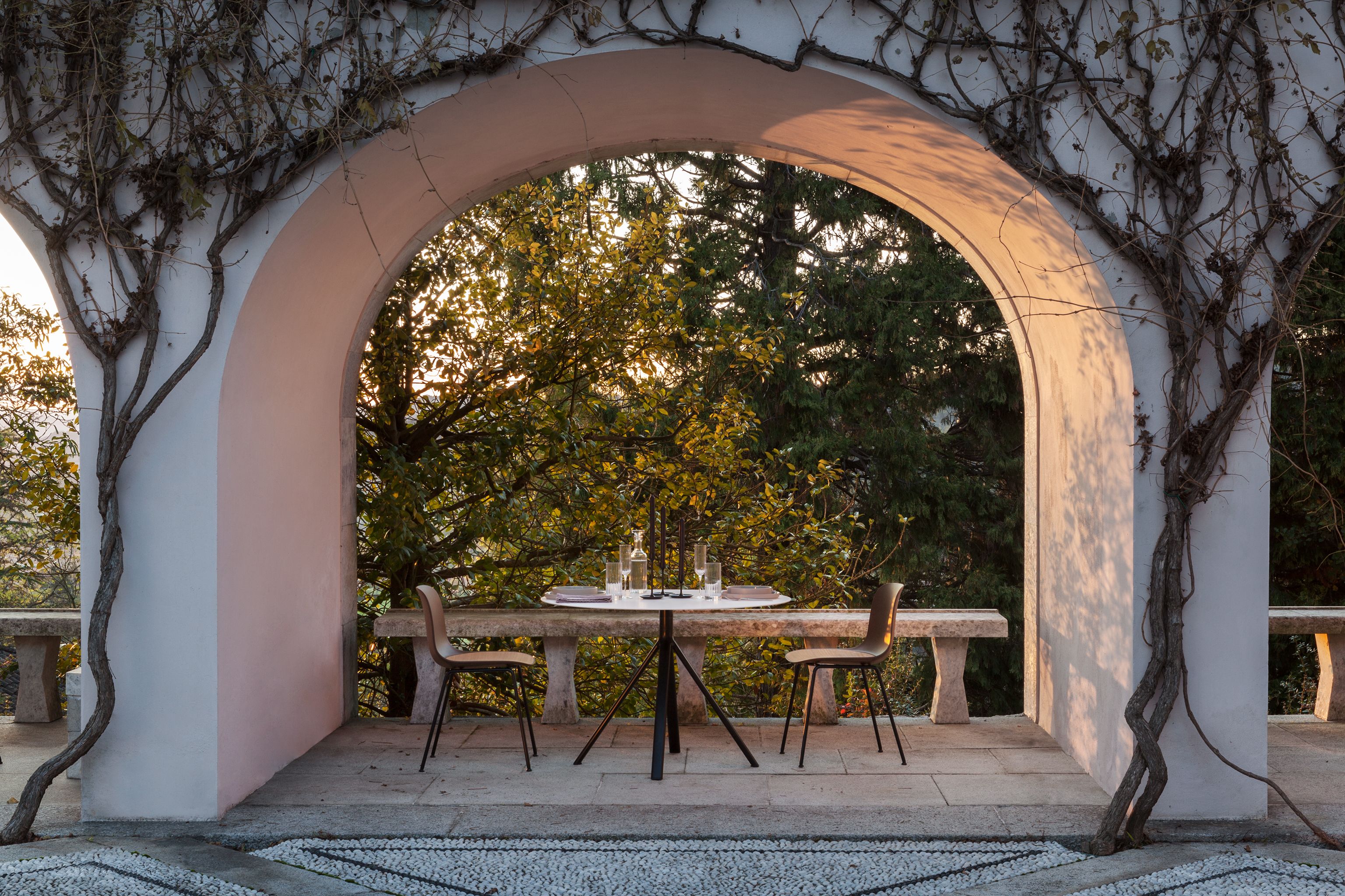 Круглый садовый стол Lapalma FORK OUTDOOR ARCH-00127983 - Вид №2