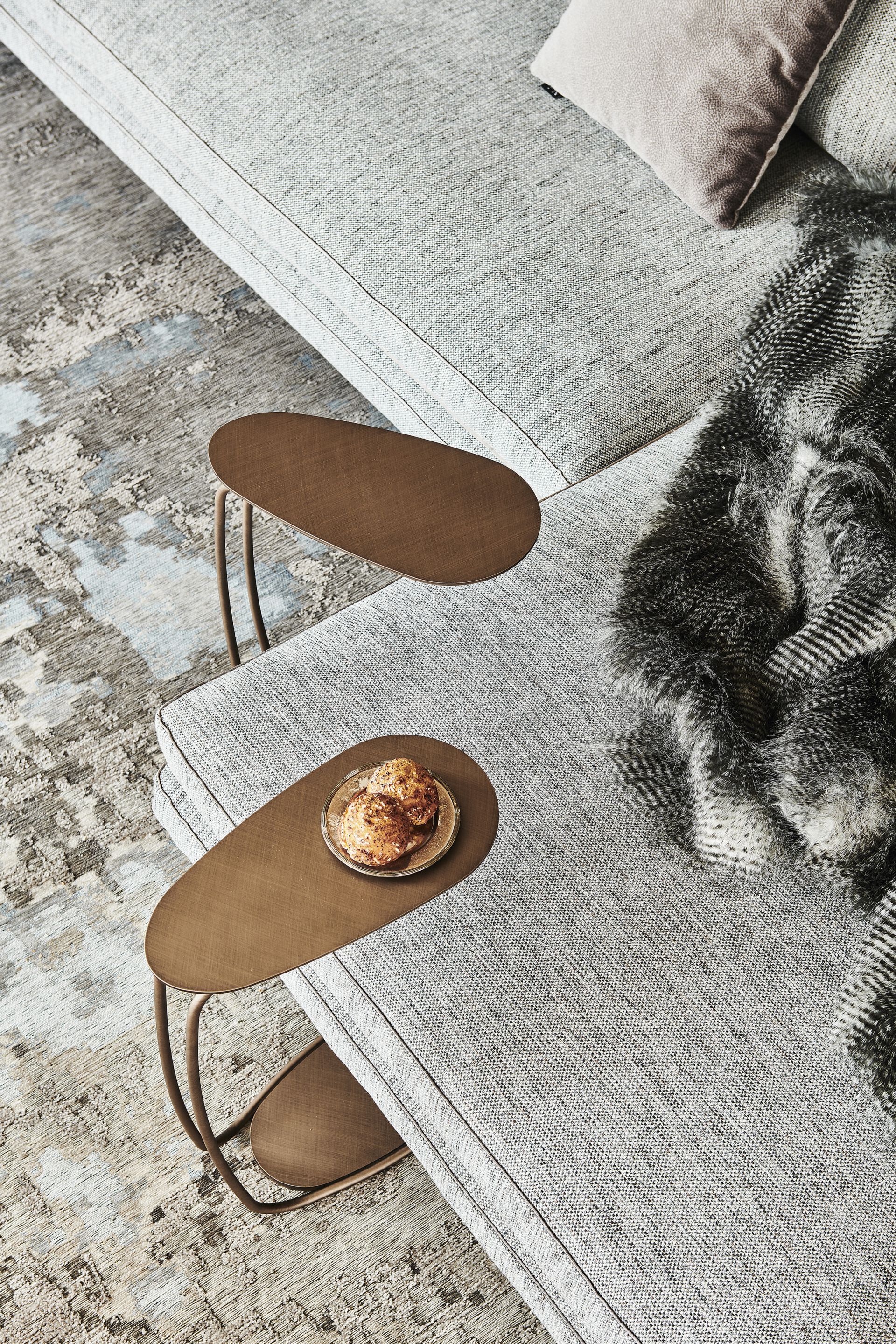 Стальной овальный журнальный столик Cattelan italia YAGO ARCH-00097881 - Вид №3