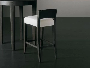 Meridiani Табурет со съемной крышкой из дуба Kerr