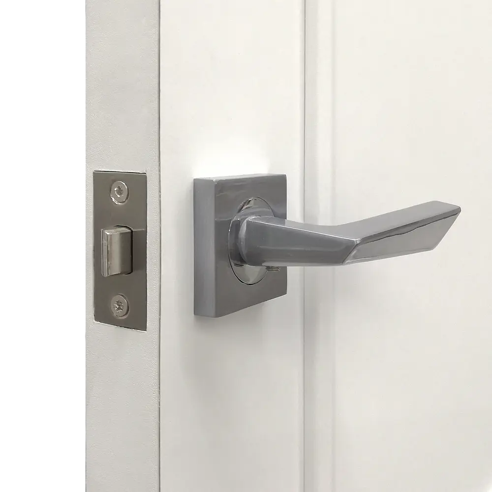 Дверь межкомнатная Классика глухая ламинация цвет белый 70x200 см VERDA STLM-2020916 - Вид №3