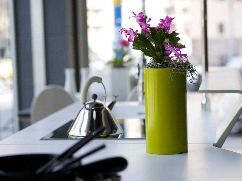 VONDOM Яркий полиэтиленовый садовый горшок Studio planters sun-id-1347174 - Вид №2