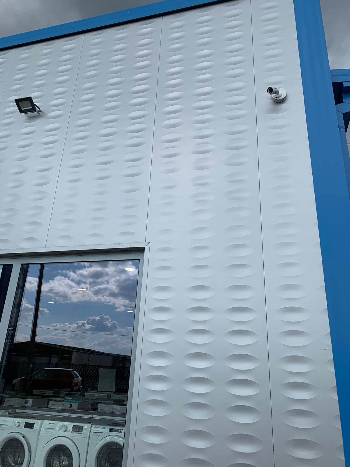 Изолированная металлическая панель для фасада ELCOM SYSTEM ТЕРМОПАРЕТЫ® ARCH-00151976 - Вид №16