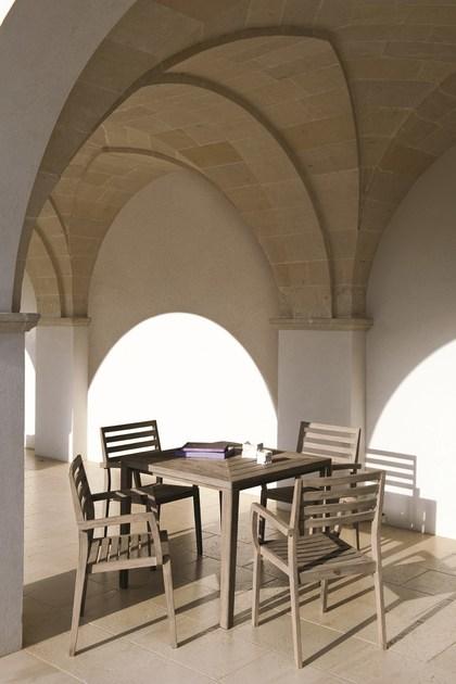 Ethimo Квадратный деревянный садовый стол Friends Frtq0100 - Вид №2