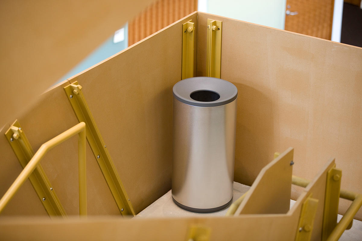 FSRT186 Универсальная емкость для мусора и утилизации  Forms-surfaces  - Вид №19